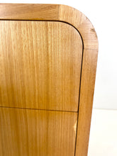 Afbeelding in Gallery-weergave laden, Zweedse Vintage Ladekast
