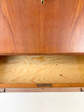 Afbeelding in Gallery-weergave laden, Zweedse Teak Secretaire