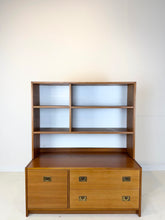 Afbeelding in Gallery-weergave laden, Laag Teak Boekenkast