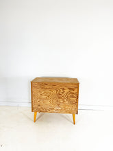 Afbeelding in Gallery-weergave laden, Vintage Berkenhout Ladekast