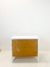 Afbeelding in Gallery-weergave laden, Gerestylde Ladekast, Geel/Wit