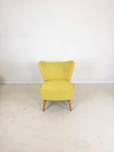 Afbeelding in Gallery-weergave laden, Gele Vintage Fauteuils (set van 2)