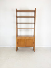Afbeelding in Gallery-weergave laden, Scandinavische Eiken Boekenkast, jaren '60