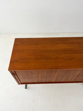 Load image into Gallery viewer, Vintage Teak Schuifdeurkast