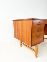 Afbeelding in Gallery-weergave laden, Scandinavische Vintage Bureau