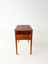 Afbeelding in Gallery-weergave laden, Vintage Nachtkastje
