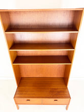 Afbeelding in Gallery-weergave laden, Zweedse Vintage Wandkast / Boekenkast (set van 3 kasten)