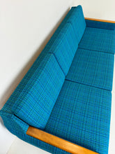 Afbeelding in Gallery-weergave laden, Vintage Slaapbank