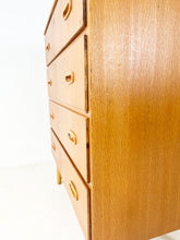 Afbeelding in Gallery-weergave laden, Vintage Eiken Ladekast