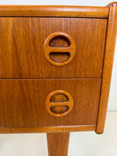 Afbeelding in Gallery-weergave laden, Deens Teak Ladekastje