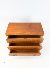 Afbeelding in Gallery-weergave laden, Vintage Ladekast van Teakhout