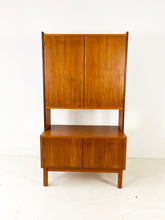Afbeelding in Gallery-weergave laden, Teak Opbergkast