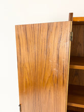 Afbeelding in Gallery-weergave laden, Teak Opbergkast