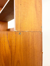 Afbeelding in Gallery-weergave laden, Teak Buffetkast