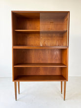 Afbeelding in Gallery-weergave laden, Vintage Vitrinehkastje