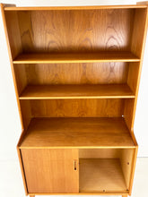 Afbeelding in Gallery-weergave laden, Vintage Scandinavische Wandmeubel