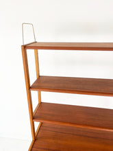Afbeelding in Gallery-weergave laden, Bodafors Teak Boekenkast (sold separately)