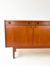 Afbeelding in Gallery-weergave laden, Scandinavisch Dressoir / Sideboard Tage Olofsson voor Ulferts