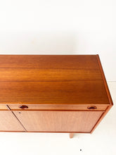 Afbeelding in Gallery-weergave laden, Scandinavisch Dressoir / Sideboard Tage Olofsson voor Ulferts