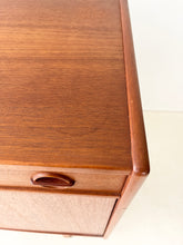 Afbeelding in Gallery-weergave laden, Scandinavisch Dressoir / Sideboard Tage Olofsson voor Ulferts