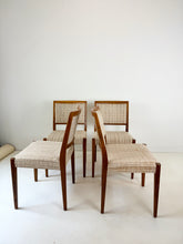Afbeelding in Gallery-weergave laden, Teak Stoelen (set van 4)