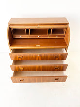 Afbeelding in Gallery-weergave laden, Vintage Scandinavische Secretaire