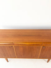 Load image into Gallery viewer, Scandinavisch Vintage Dressoir
