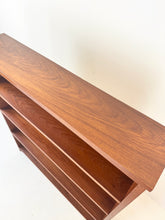 Afbeelding in Gallery-weergave laden, Deense Teak Boekenkast