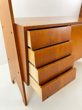 Afbeelding in Gallery-weergave laden, Teak Wandkast