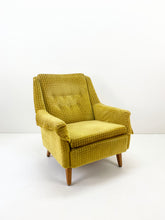 Afbeelding in Gallery-weergave laden, Gele Fluwelen Fauteuil