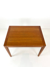 Afbeelding in Gallery-weergave laden, Teak Bijzettafel
