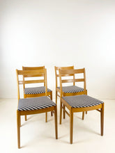 Afbeelding in Gallery-weergave laden, 4 Eetkamerstoelen