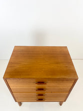 Afbeelding in Gallery-weergave laden, Teak Ladekast