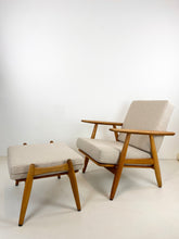 Afbeelding in Gallery-weergave laden, Hans Wegner GE-240 Leunstoel & Ottoman Media 7 of 7