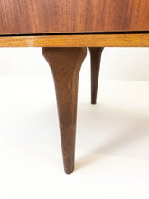 Afbeelding in Gallery-weergave laden, Mid-century Dressoir