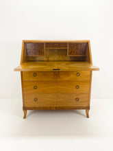 Afbeelding in Gallery-weergave laden, Berkenhout Bureau