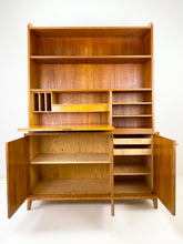 Afbeelding in Gallery-weergave laden, Teakhouten Wandkast