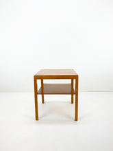 Afbeelding in Gallery-weergave laden, Berken Bijzetttafel