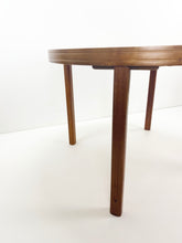 Afbeelding in Gallery-weergave laden, Ronde Teak Eettafel