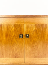 Afbeelding in Gallery-weergave laden, Scandinavisch Teak Kastje