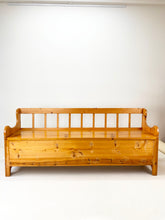Afbeelding in Gallery-weergave laden, Vintage Zweedse Keukenbank / Klepbank