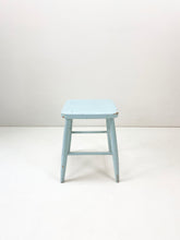 Afbeelding in Gallery-weergave laden, Blauw Vintage Krukje