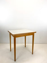 Afbeelding in Gallery-weergave laden, Edsbyverken Eettafel, uitschuifbaar