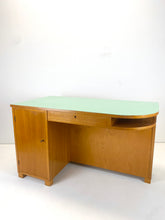 Afbeelding in Gallery-weergave laden, Zweedse Vintage Bureau