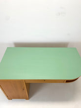 Afbeelding in Gallery-weergave laden, Zweedse Vintage Bureau