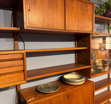 Afbeelding in Gallery-weergave laden, Poul Cadovius, Royal System, Wandsysteem
