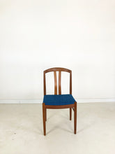 Afbeelding in Gallery-weergave laden, Vintage Eetkamerstoelen (set van 4)
