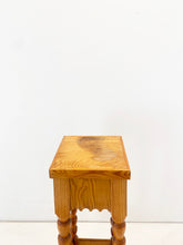 Afbeelding in Gallery-weergave laden, Vintage Plantenstandaard uit Zweden
