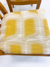 Afbeelding in Gallery-weergave laden, Vintage Stoelen, opnieuw bekleedt (set van 4)

