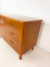 Afbeelding in Gallery-weergave laden, Zweedse Vintage Ladekast

